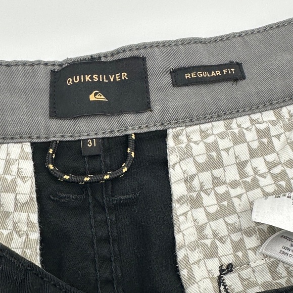 Quicksilver Men's Black Shorts - Picture 2 of 7